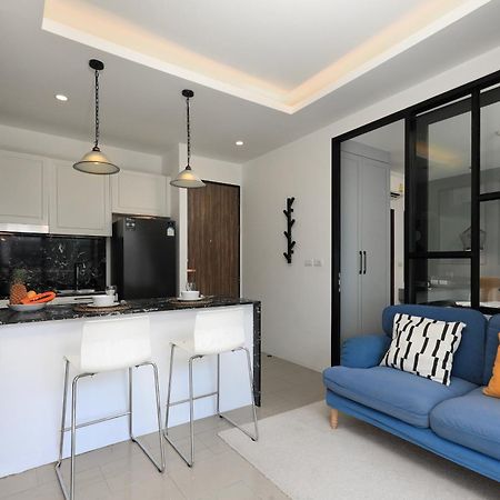 The Sea View Room In Palmyrah Surin By Holy Cow Exterior photo