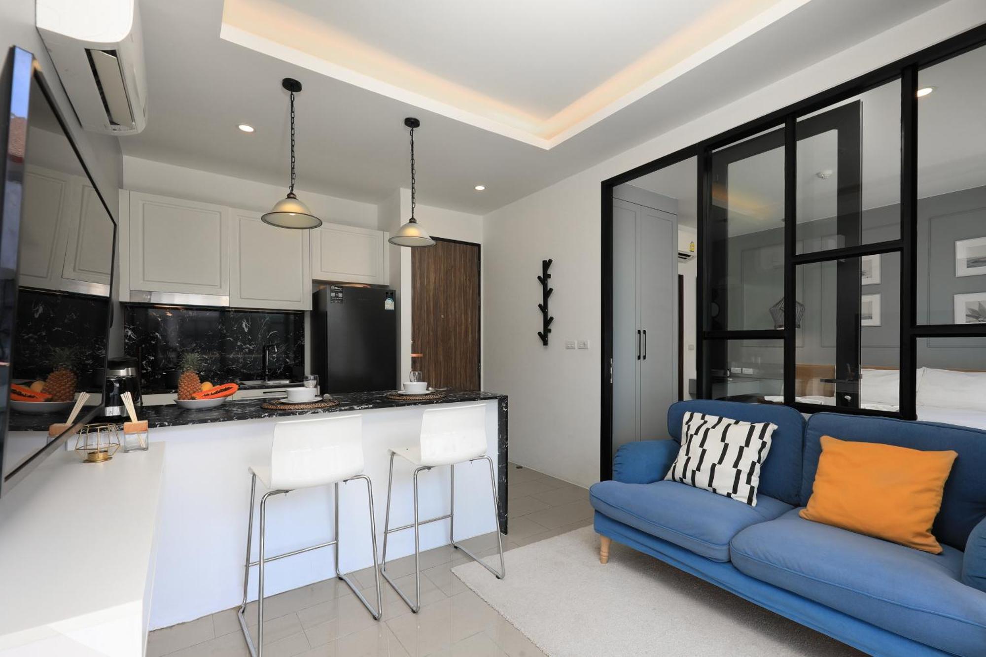 The Sea View Room In Palmyrah Surin By Holy Cow Exterior photo